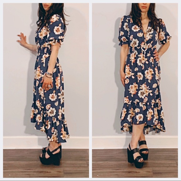 ✨LAST ONEAbsolutely gorgeous floral high low dress - Picture 2 of 8